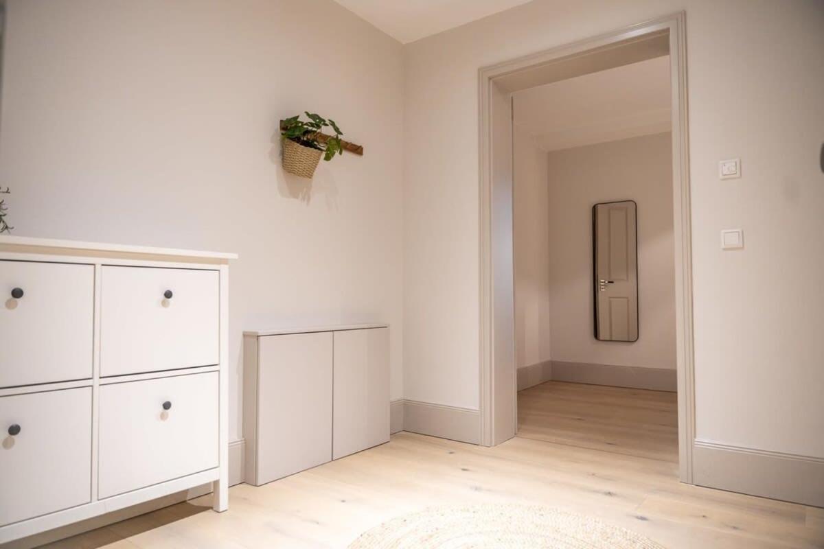 Spacious 3-Bedroom Apartment Near Eilbekpark Hamborg Eksteriør billede