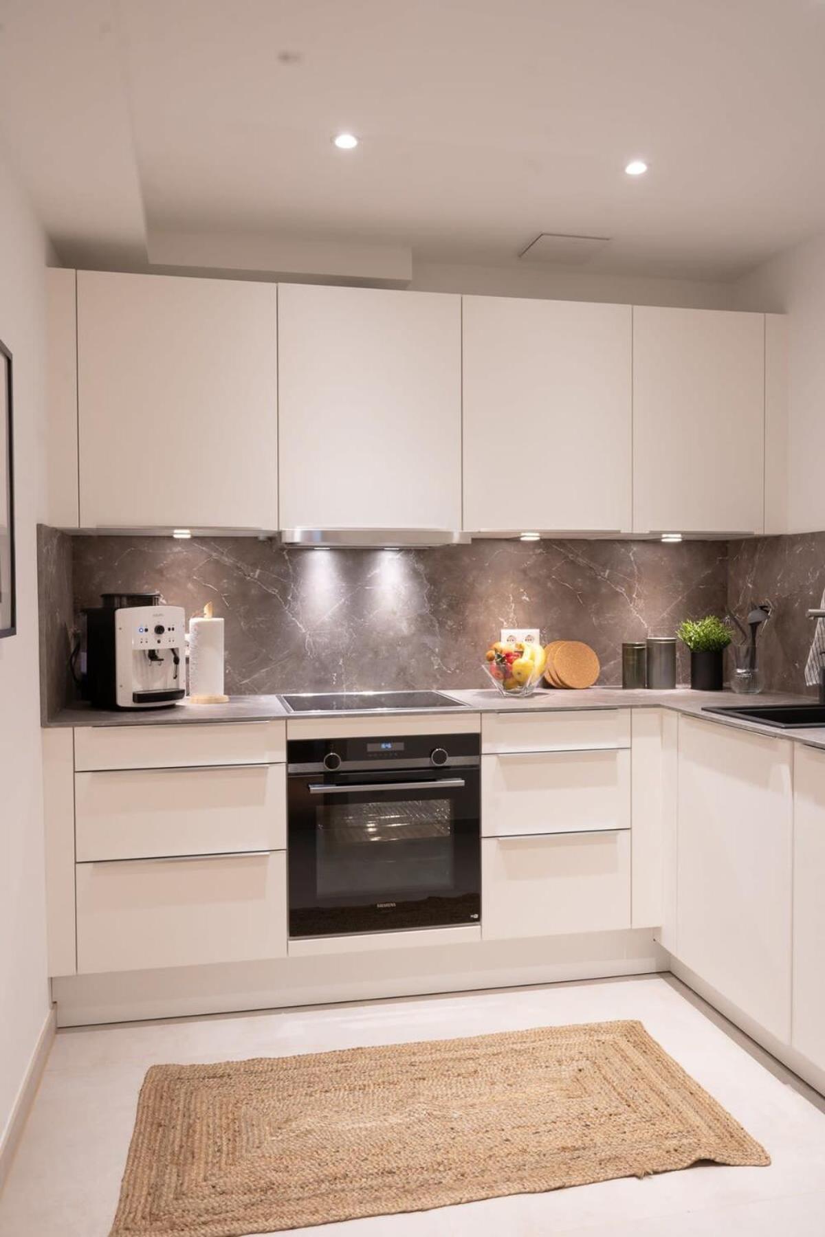 Spacious 3-Bedroom Apartment Near Eilbekpark Hamborg Eksteriør billede